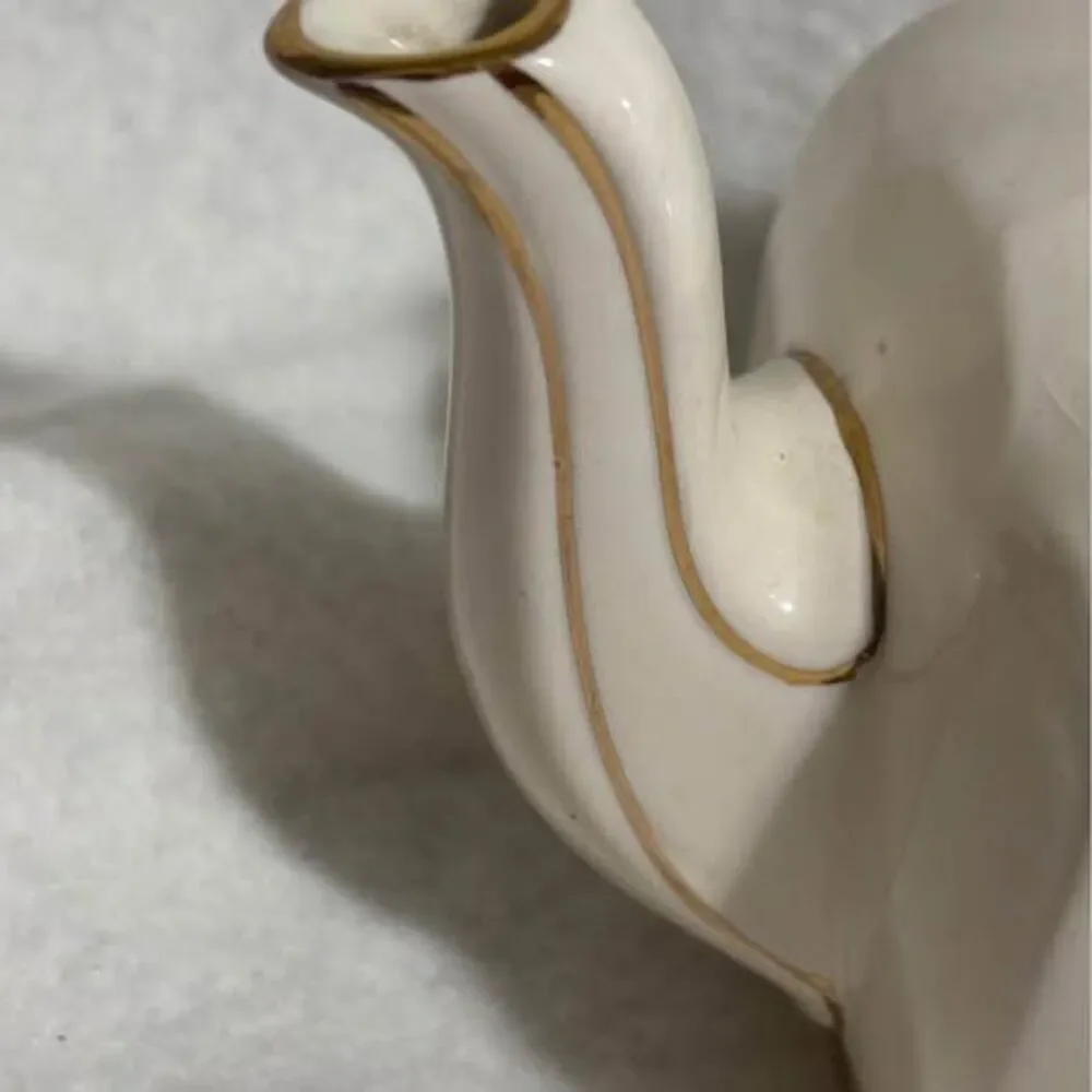 Sadler collectible size